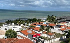 Luxo pé na areia Branco Haus by Injampa